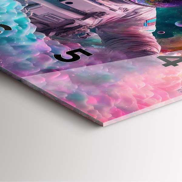 Štvorcové hodiny Kozmonaut a farebné oblaky