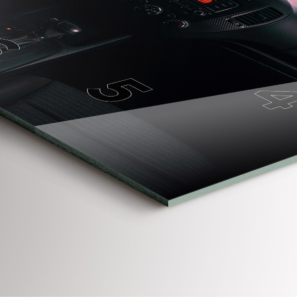 Štvorcové hodiny Auto v Tokiu