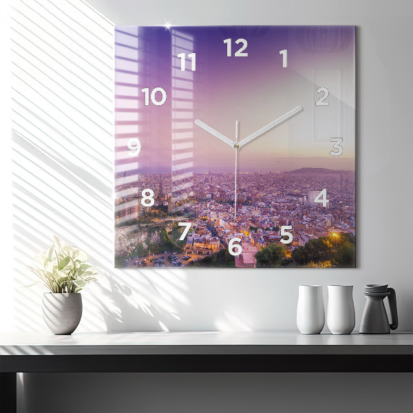Štvorcové hodiny Barcelonské bunkre El Carmel
