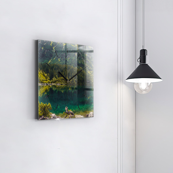 Štvorcové hodiny Morskie Oko v Tatrách