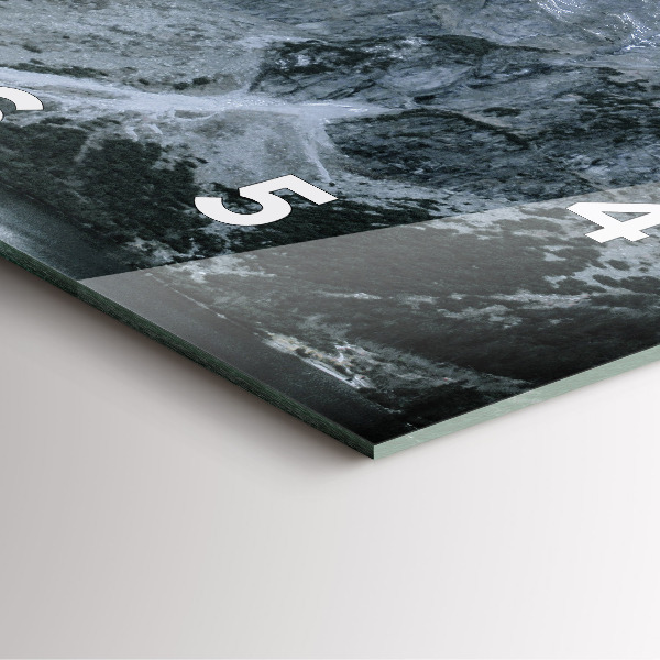 Štvorcové hodiny Morskie Oko v Tatrách