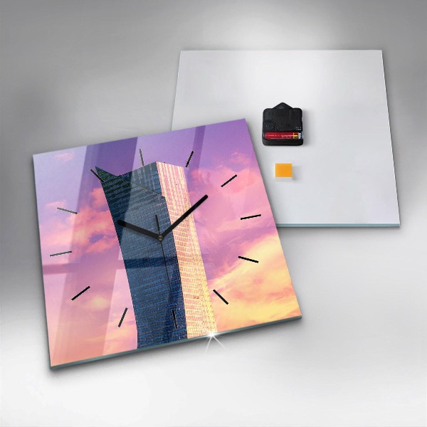 Štvorcové hodiny Mrakodrap vo Varšave