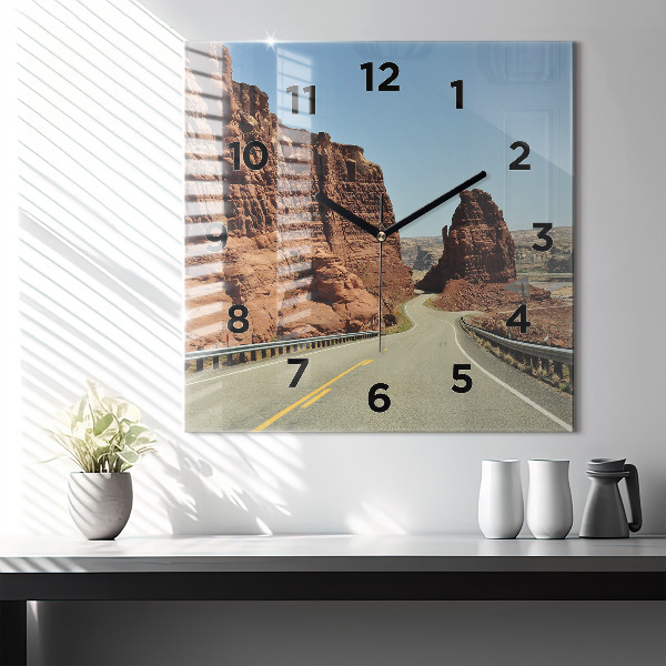 Štvorcové hodiny Route 66 v USA