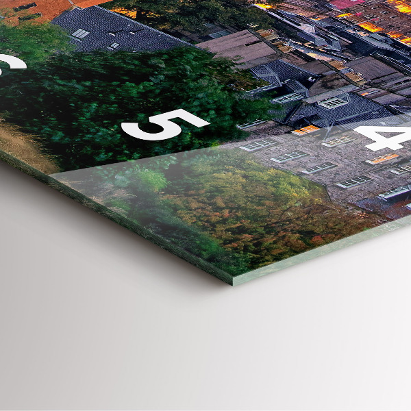 Štvorcové hodiny Edinburgh z Calton Hill