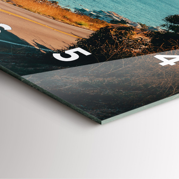 Štvorcové hodiny Palmy v Malibu