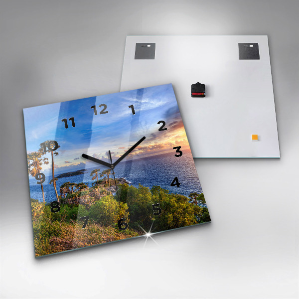 Štvorcové hodiny Phuket v Thajsku