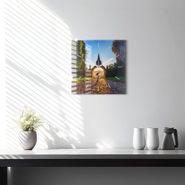 Štvorcové hodiny Surat Thani Park Thajsko