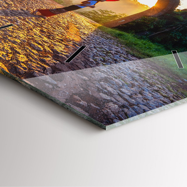 Štvorcové hodiny Surat Thani Park Thajsko