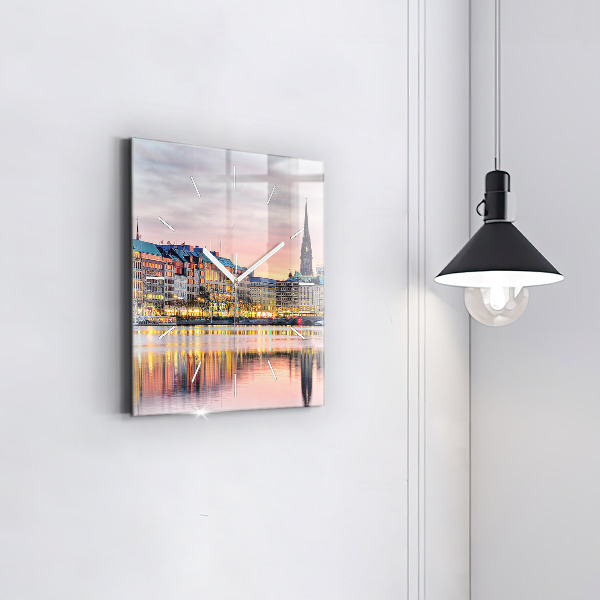 Štvorcové hodiny Alster v Hamburgu
