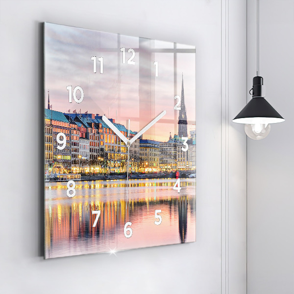 Štvorcové hodiny Alster v Hamburgu