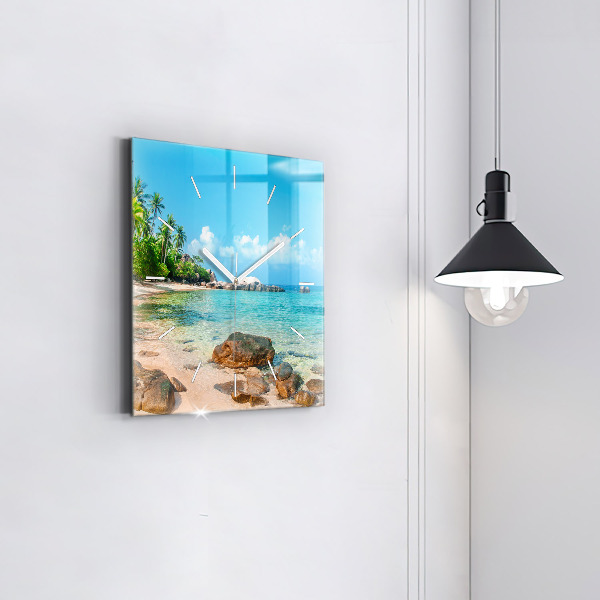 Štvorcové hodiny Krásna pláž v Thajsku