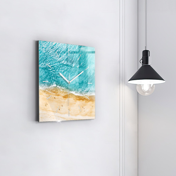 Štvorcové hodiny Ľudia na morskej pláži