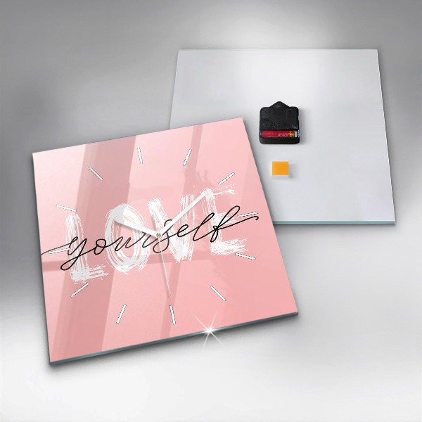 Štvorcové hodiny Nápis Milujte sa