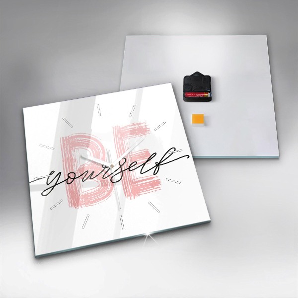 Štvorcové hodiny Nápis Buď sám sebou