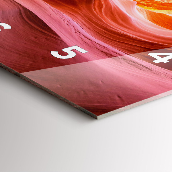 Štvorcové hodiny Kaňon