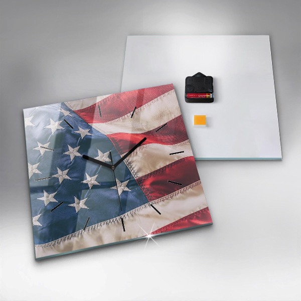 Štvorcové hodiny americká vlajka