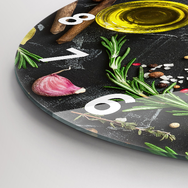 Okrúhle hodiny Korenie na pulte