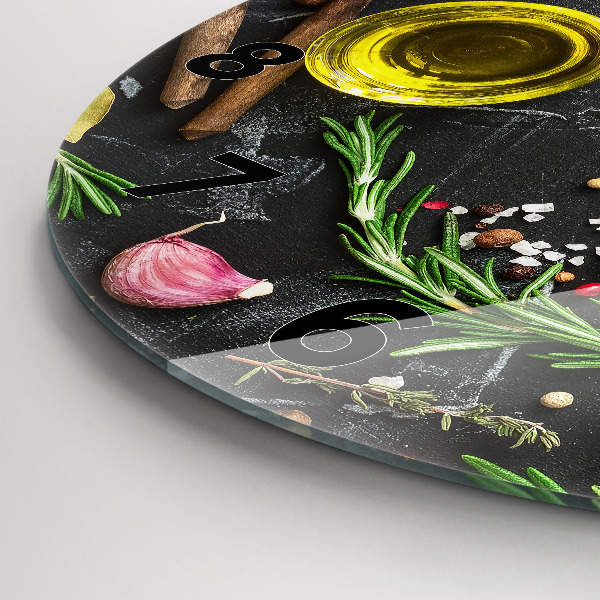 Okrúhle hodiny Korenie na pulte