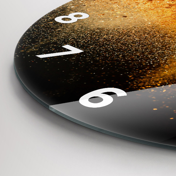 Okrúhle hodiny Korenie sa rozsypalo