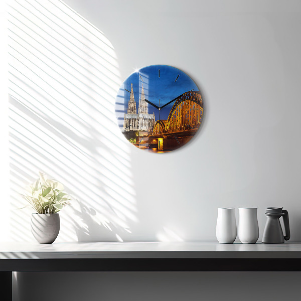 Okrúhle hodiny Most v Nemecku