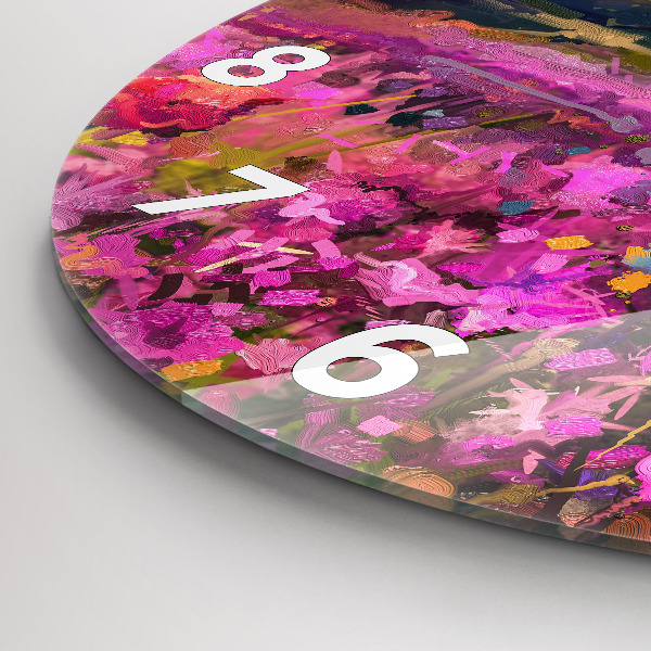 Okrúhle hodiny Lúka pri západe slnka