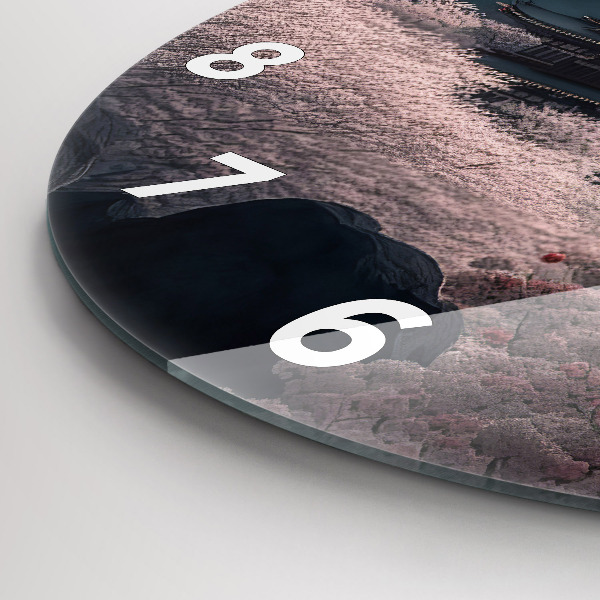 Okrúhle hodiny Veža a kvety v Ázii