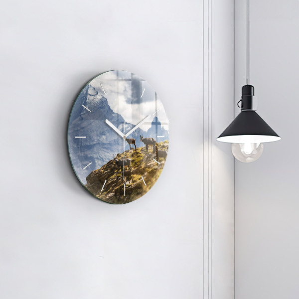 Okrúhle hodiny Koza v údolí Aosta