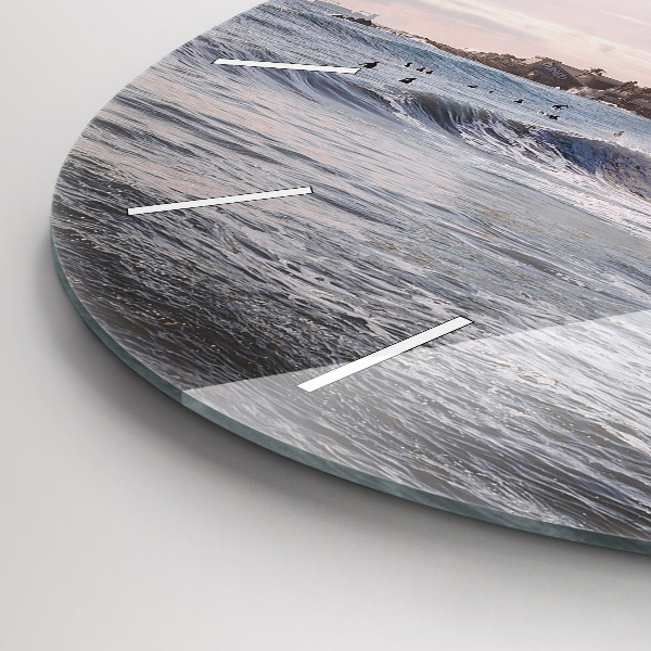 Okrúhle hodiny Barcelonský surfer