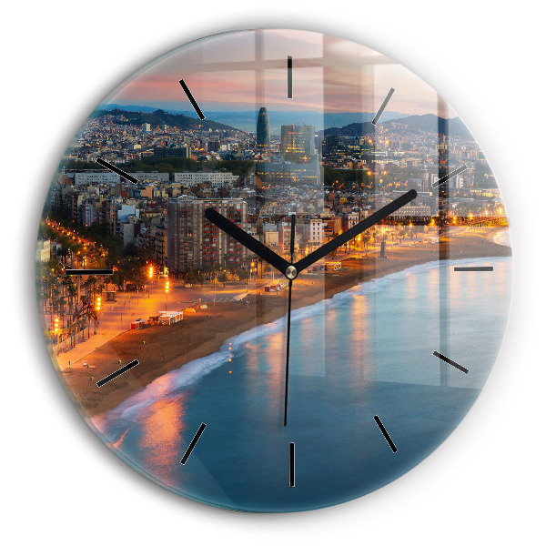 Okrúhle hodiny Pláž v Barcelone