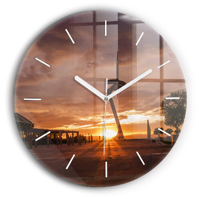 Okrúhle hodiny Olympijský park v Barcelone