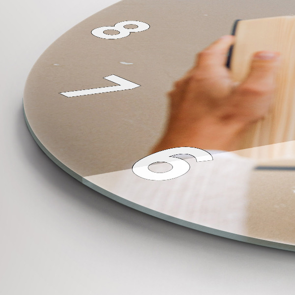 Okrúhle hodiny Chvíľka s knihou