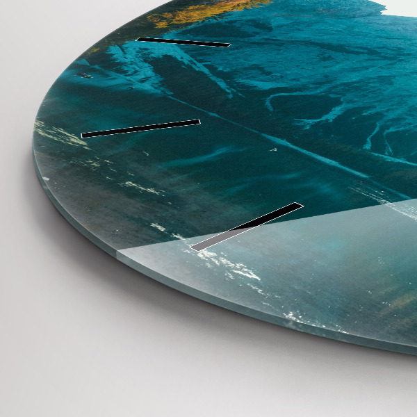 Okrúhle hodiny Hora a rieka v Poľsku