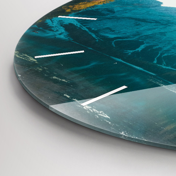 Okrúhle hodiny Hora a rieka v Poľsku