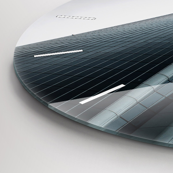 Okrúhle hodiny Mrakodrap v Miláne