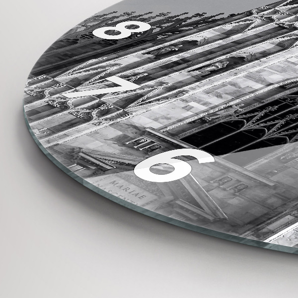 Okrúhle hodiny Katedrála Duomo di Milano