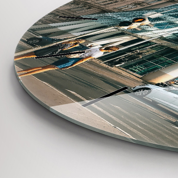 Okrúhle hodiny Tancujúci dom Praha