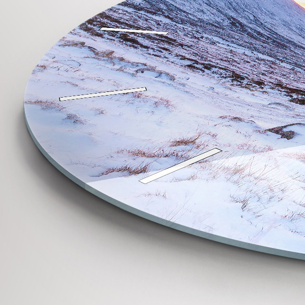 Okrúhle hodiny Chata v horskom prostredí