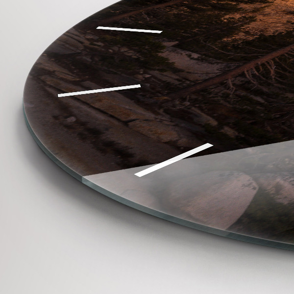 Okrúhle hodiny Yosemitská skalnatá cesta