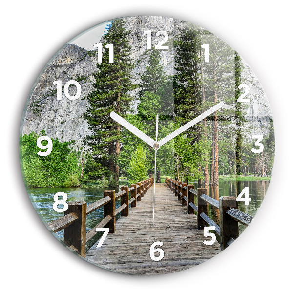 Okrúhle hodiny Yosemitský drevený most