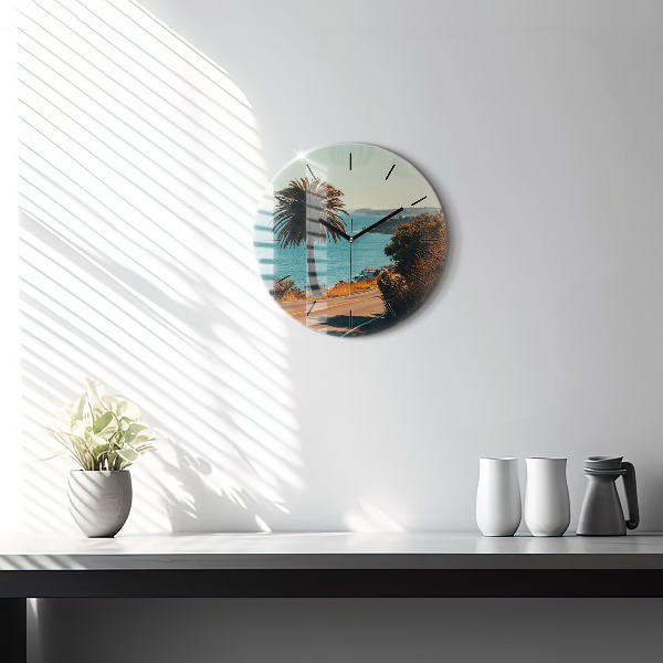 Okrúhle hodiny Palmy v Malibu