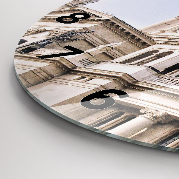 Okrúhle hodiny Bazilika sv Štefan