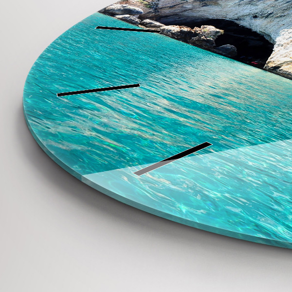 Okrúhle hodiny Podvodná jaskyňa