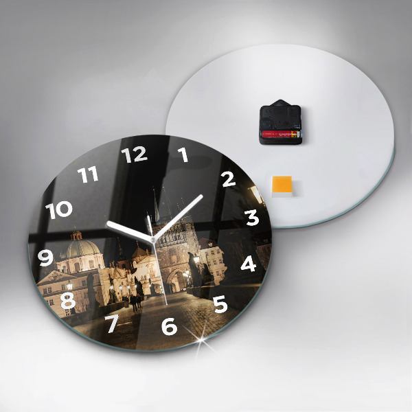 Okrúhle hodiny Karlov most v Prahe