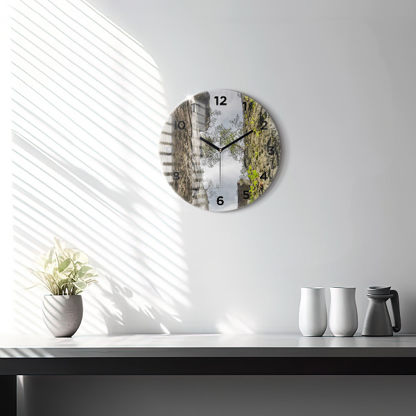 Okrúhle hodiny Skalné mesto v Českej republike