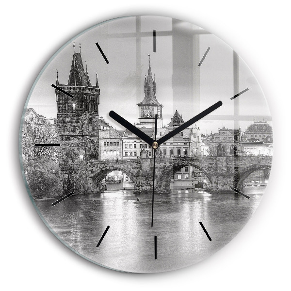 Okrúhle hodiny Karlov most v Prahe