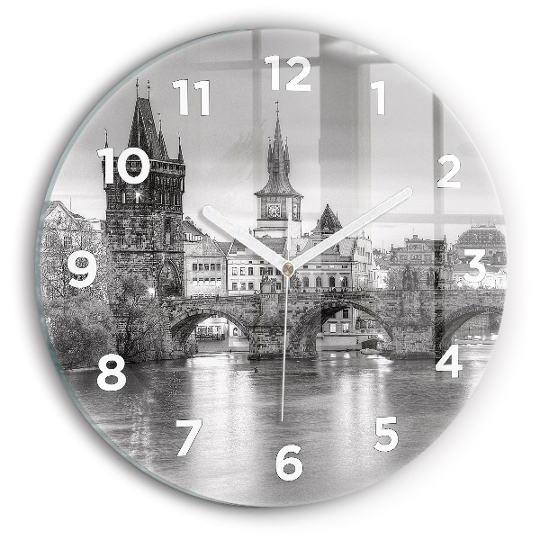 Okrúhle hodiny Karlov most v Prahe