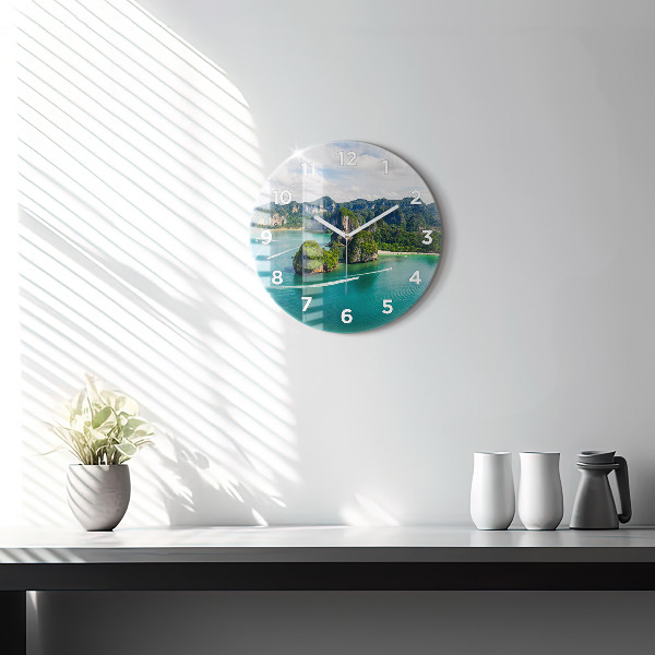 Okrúhle hodiny Ostrov v Thajsku