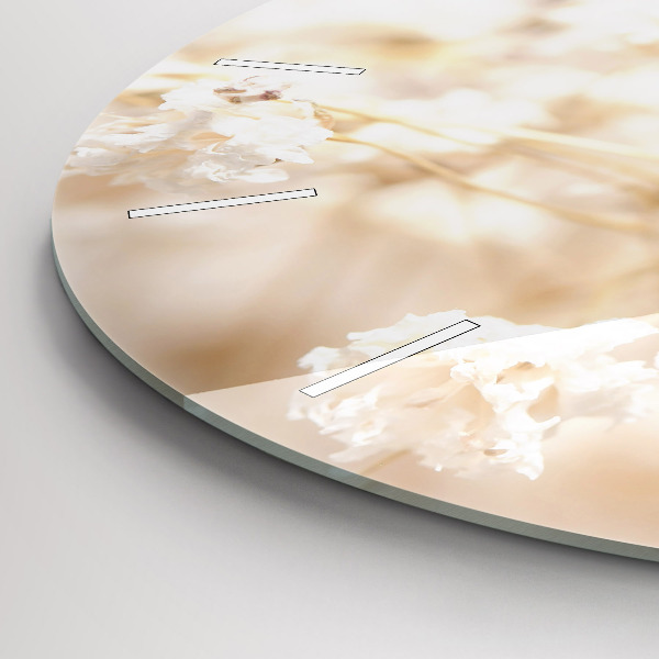 Okrúhle hodiny Malé biele kvety