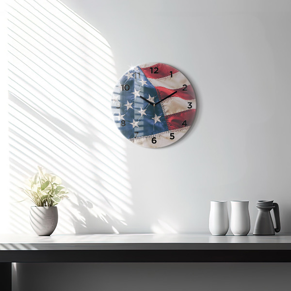 Okrúhle hodiny americká vlajka