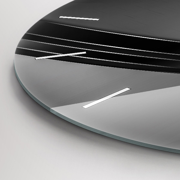 Okrúhle hodiny Strieborné čiary